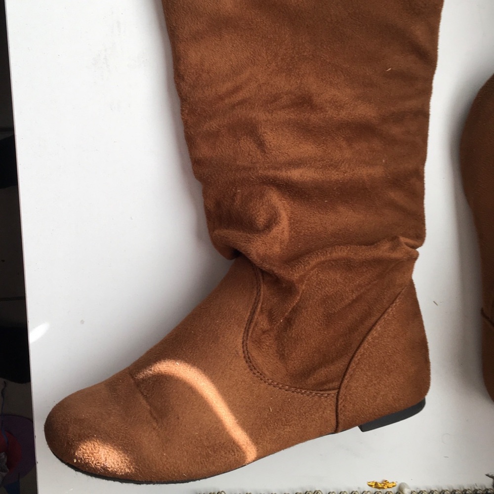 Brown calf high boots